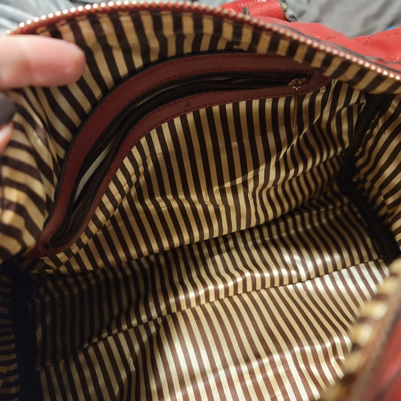 Purse - Picture 4 of 4